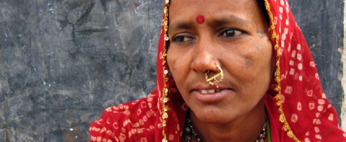 Indian-woman-poor